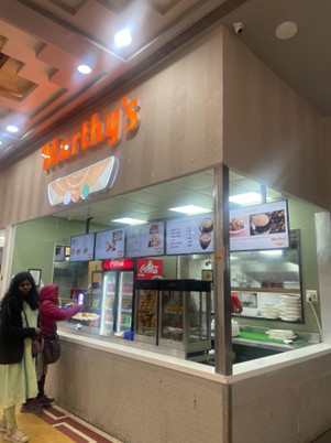 インドのパーキングエリア